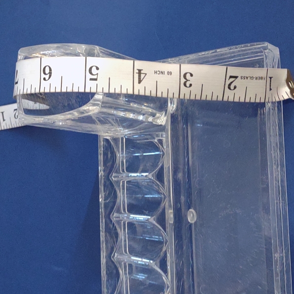 3x hard plastic make up storage containers - Picture 3 of 6